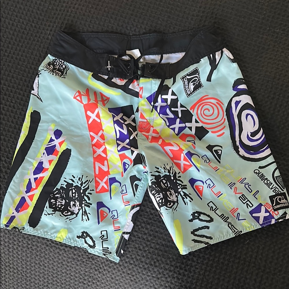 QuickSilver Graphic Men's Board Shorts